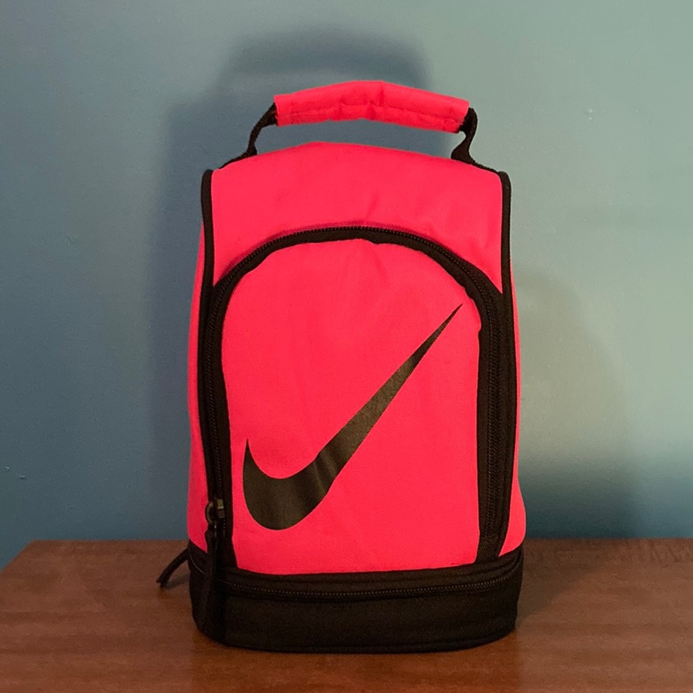 Nike pink lunch bag.